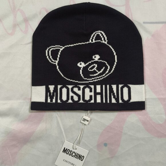 Moschino Bear Knit Hat - Picture 6 of 6